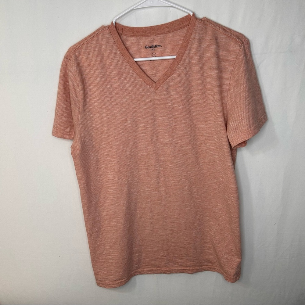 Goodfellow & Co Men’s V-Neck Tee in Warm Orange Standard Fit Short Sleeve M